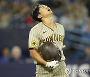 김하성, 첫 캐나다 MLB 원정경기서 안타…팀은 3연패 탈출