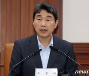 이주호, 초등교사 극단선택에 "교권침해 사실이면 중대한 도전"