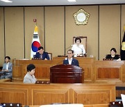 하동군의회, 포스코에 사회적 공헌 촉구하는 건의문 채택