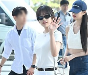 아이브 안유진, 스타일리쉬한 선글라스 ‘안댕댕’ [포토엔HD]