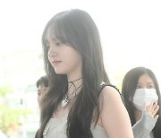 [TD포토] 아이브 리즈 '마음 먹고 꾸민 패션'