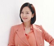 염정아 "일 없을 땐 아내·엄마 생활, 땅에 발 붙인 연기 원동력" [인터뷰③]