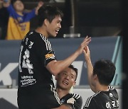 이동경 607일 만의 K리그 골…선두 울산, 제주에 2-1 승리