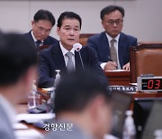 ‘대북 강경론’ 소신 회피한 김영호···야당 “장관 되려는 전략” 비판