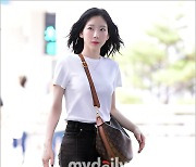 [MD포토] 태연 '무표정이 딱 인형'