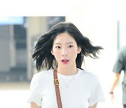 [T포토] 태연 '바람 불면, 예쁨'