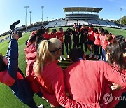 훈련하는 여자축구대표팀