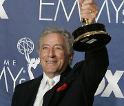 Obit Tony Bennett