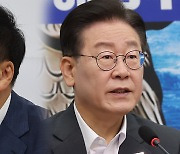 "억지 무속 프레임" vs "풍수지리가 국정 개입"...'尹 관저' 공방