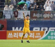 [K리그1 현장리뷰] '두현석 대포알 중거리포' 광주, 수원FC에 1-0 신승...5위 등극