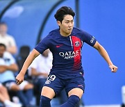 '이강인, 볼과 함께 마법 선보인다'…PSG 데뷔전 호평→부상으로 교체