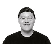 "온라인서 오프라인, 국내서 해외로 영역 넓힌다" 한문일 무신사 대표 [이주의 유통人]