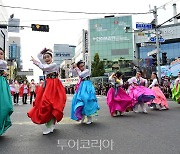 진주 개천예술제, '전국 가장행렬 경진대회' 참가팀 공모