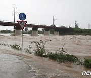 광주·전남 13개 시군 호우특보 해제…내일까지 최대 120㎜