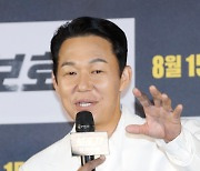 '보호자' 박성웅 "감독 정우성과 진정한 갑을 관계였다" [N현장]