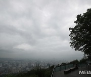 이어지는 장마, 서울은 '흐림'