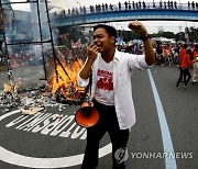 PHILIPPINES PROTEST