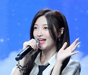 [Ms포토] 아일리원 로나 '청순큐티'