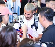 "그리즈만, 데파울, 아스피!", 공항 휩쓴 ATM 최고 '연쇄 사인마'는[현장 메모]