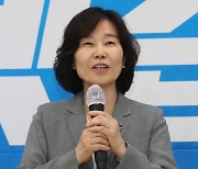 "박지현 오는 줄 몰랐다"…김은경, 넥스트민주당과 만남 취소