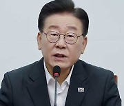 수해복구 현장서 이재명 “건전재정 노래 말라…신속한 추경 편성해야”