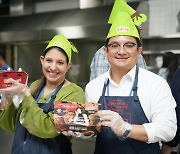 BBQ, 주한 외교사절 가족 초청 한식문화 소개 ‘치킨 캠프’ 진행