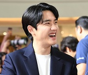 도경수 ‘팬들 환호에 행복 미소’ [MK포토]