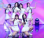 아일리원 "오마이걸·트와이스와 '마이 컬러' 챌린지 찍고파" [SE★현장]