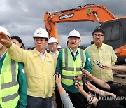 이상민 장관, 수해현장 찾아 "앞으로 2∼3배 노력 기울일 것"