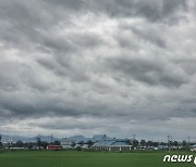 전북 전주·완주·김제 호우·강풍주의보…10~60㎜ 강한 소나기