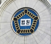 유명 웹툰 작가, 자폐 아들 학대 혐의로 특수교사 고발