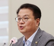 방기선 기재차관 "저출산 정책 원점 재검토...획기적 전환 모색"