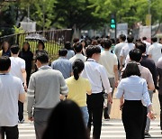 연말 퇴직연금 시장에 97조 풀린다…분납·만기 다변화 추진