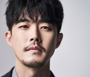 ‘푸른거탑’ 김상병 김호창, 김광규→손호준과 한솥밥