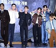 엑소 디오, 초능력 '힘'으로 만든 엑소 완전체 '눈길'···감쪽같은 수호+카이