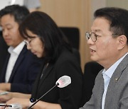 방기선 기재1차관 “저출산 정책 원점에서 재검토”