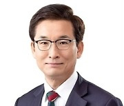 “교사는 예비살인자” 윤건영 충북교육감 특강 발언 논란