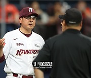 '하루에만 3차례 어필 끝 퇴장' 착잡한 홍원기 감독, "되돌릴 수 없는 상황"