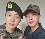 "軍 특혜 안 받음"..방탄소년단 진, 강승윤 훈련소 수료 인증 [스타이슈]