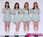 [TEN포토] 세러데이 '타이틀곡 '있을게' 사랑해주세요'