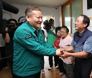 [사설] ‘참사 유족’ 외면 이상민 장관, 개선장군이라도 된 건가