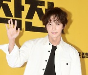 [TD포토] 이준기 '변하지 않는 동안 외모'