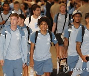 인천공항 도착한 맨체스터 시티 선수들