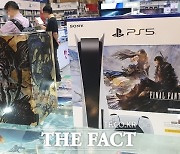 소니 "PS5 세계 누적 판매량 4000만대 돌파"