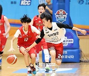 [포토S] KBL 유소년농구대회, '공을 향한 의지'