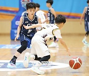 [포토S] KBL 유소년농구대회, '지나갈게요'