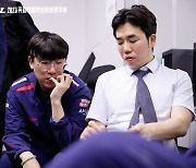 징동, 가장 먼저 롤드컵 진출...LPL 3연속 결승행