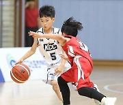 [포토S] KBL 유소년농구대회, '스틸은 어림없다'