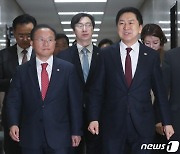 국힘 조강특위, 조직위원장 추가 공모 않기로…8월 중순 발표