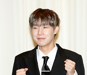 인피니트 성규, 5년 만에 완전체로 복귀